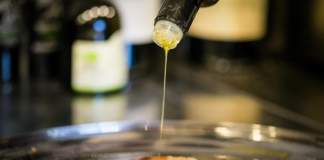 mercato olio extravergine di oliva