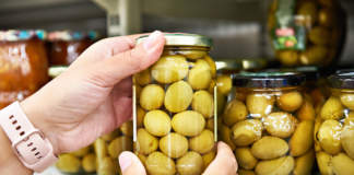 etichettatura olive
